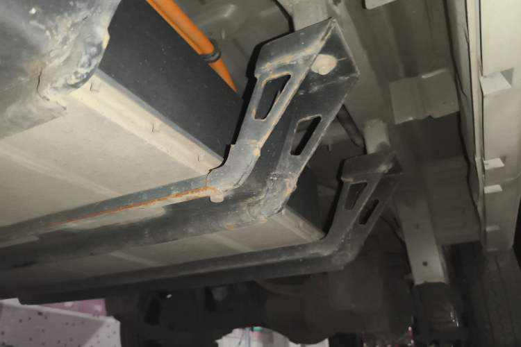 Used Jinbei New Hiace EV 2023 Comfort Model Chassis Rear Left