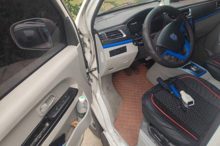 Used Jinbei New Hiace EV 2023 Comfort Model Driver Seat