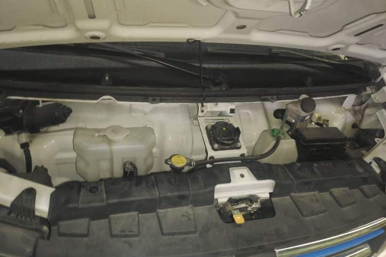 Used Jinbei New Hiace EV 2023 Comfort Model Engine Bay