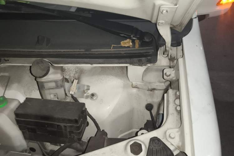 Used Jinbei New Hiace EV 2023 Comfort Model Engine Bay Left
