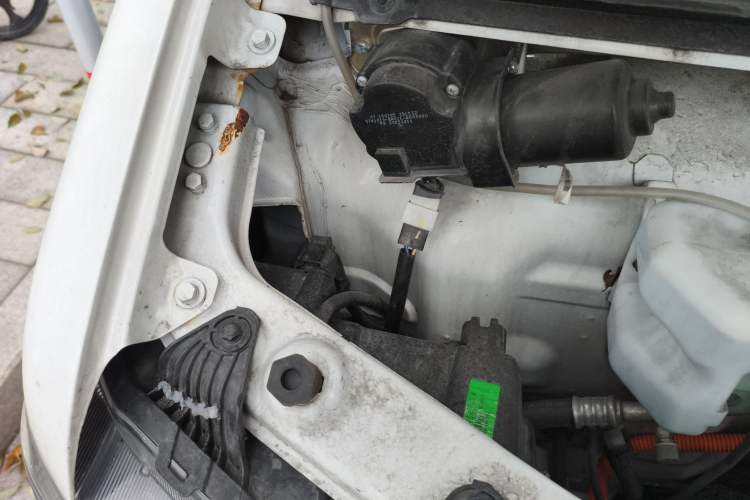 Used Jinbei New Hiace EV 2023 Comfort Model Engine Bay Right