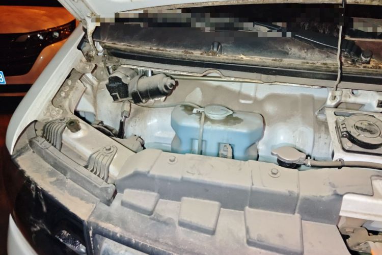 Used Jinbei New Hiace EV 2023 Profit-Making Type Engine Bay Right