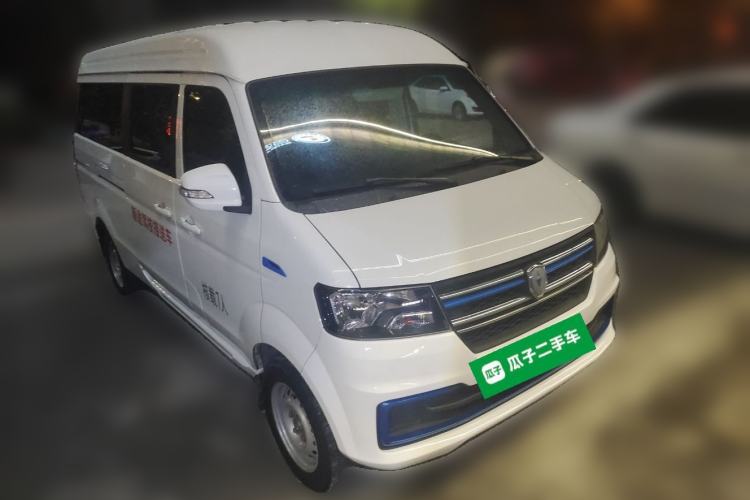 Used Jinbei New Hiace EV 2023 Comfort Model Exterior 2