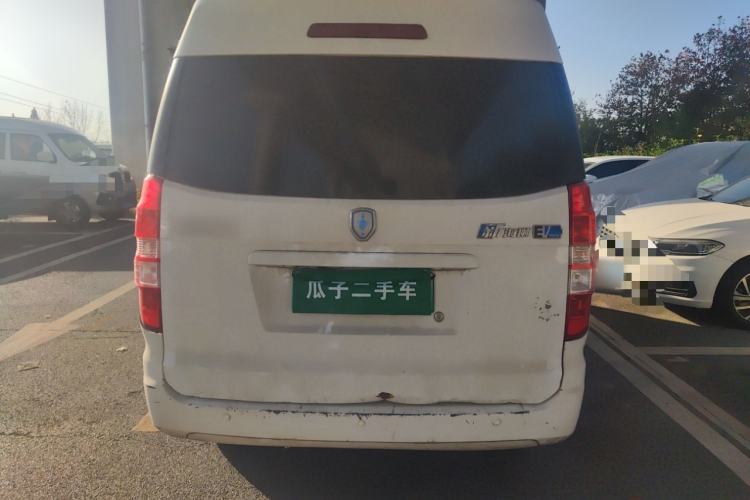 Used Jinbei New Hiace EV 2023 Comfort Model Exterior 4