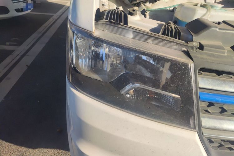 Used Jinbei New Hiace EV 2023 Comfort Model Exterior 6