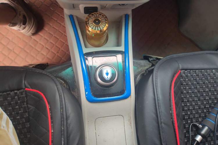 Used Jinbei New Hiace EV 2023 Comfort Model Gear Lever