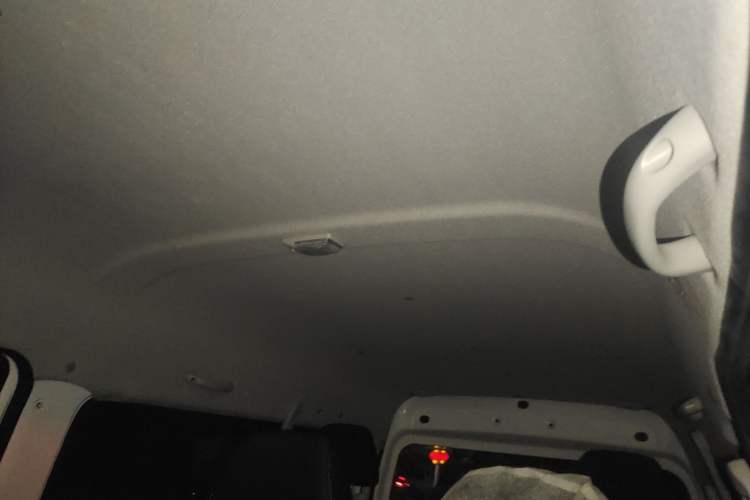 Used Jinbei New Hiace EV 2023 Comfort Model Headliner
