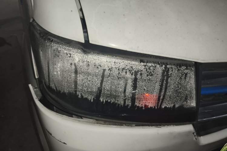 Used Jinbei New Hiace EV 2023 Comfort Model Right Front Headlight