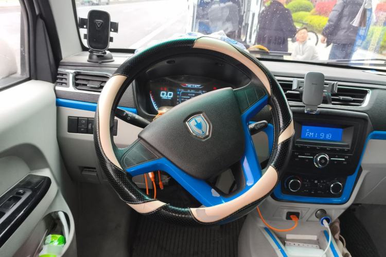 Used Jinbei New Hiace EV 2023 Comfort Model Steering Wheel