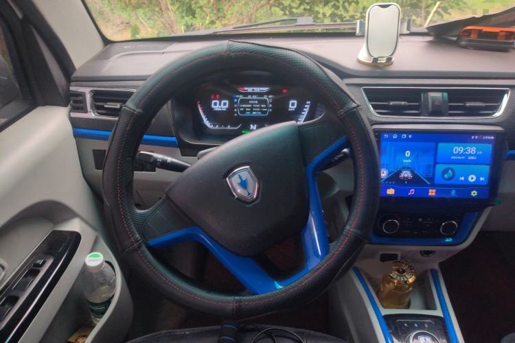 Used Jinbei New Hiace EV 2023 Comfort Model Steering Wheel