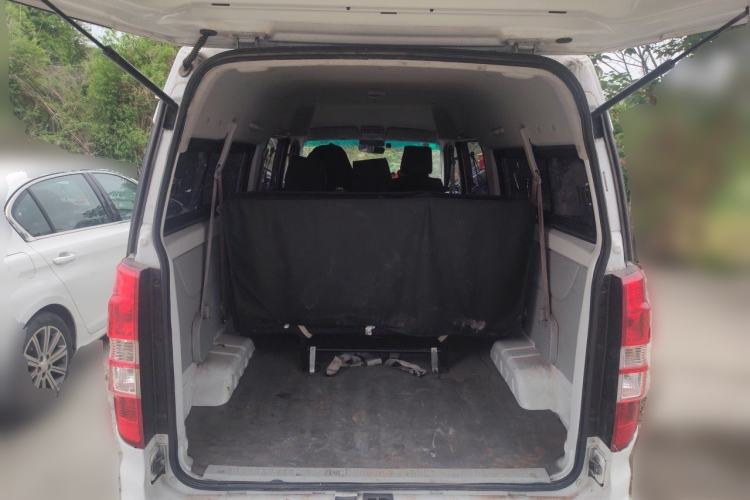 Used Jinbei New Hiace EV 2023 Comfort Model Trunk