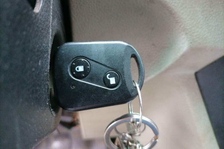 Used Jinbei New Hiace EV 2023 Comfort Model Vehicle Key