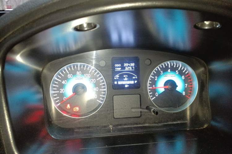 Used Jinbei New Hiace S 2021 1.5L Wealth Central Air-Conditioned Bus China VI Standard Model SWC15M Odometer Close Up