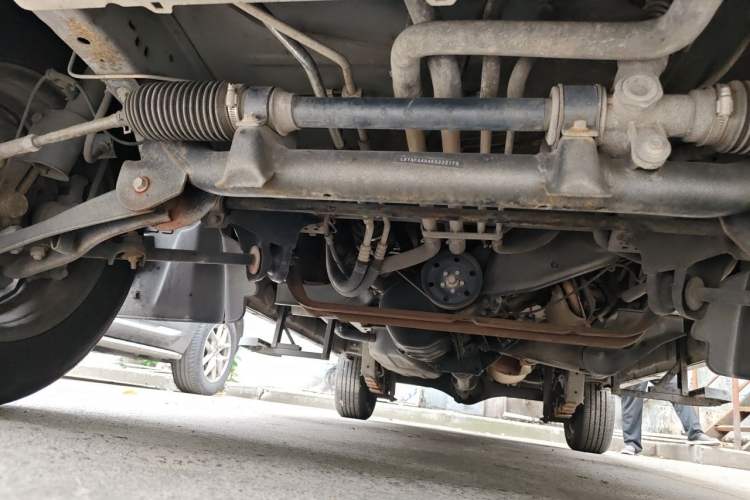 Used Jinbei New Hiace S 2018 1.5L Wealth Edition DLCG14 Chassis Front