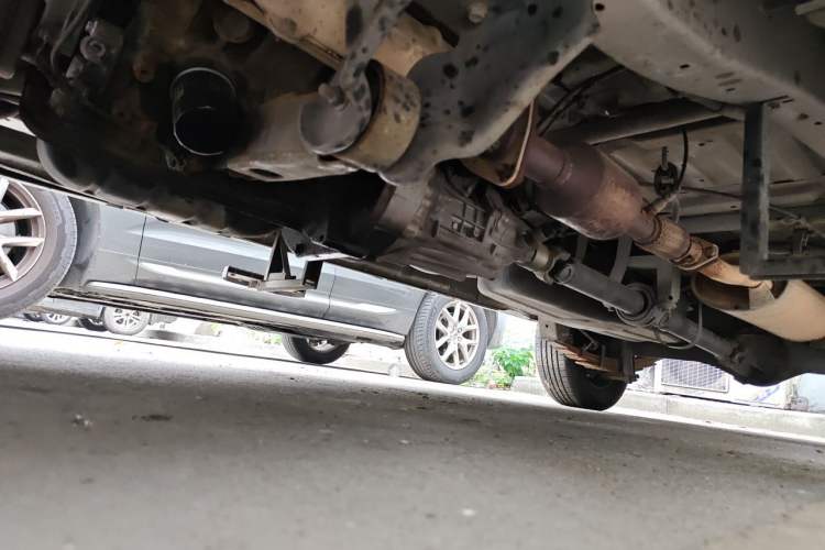 Used Jinbei New Hiace S 2018 1.5L Wealth Edition DLCG14 Chassis Front Left