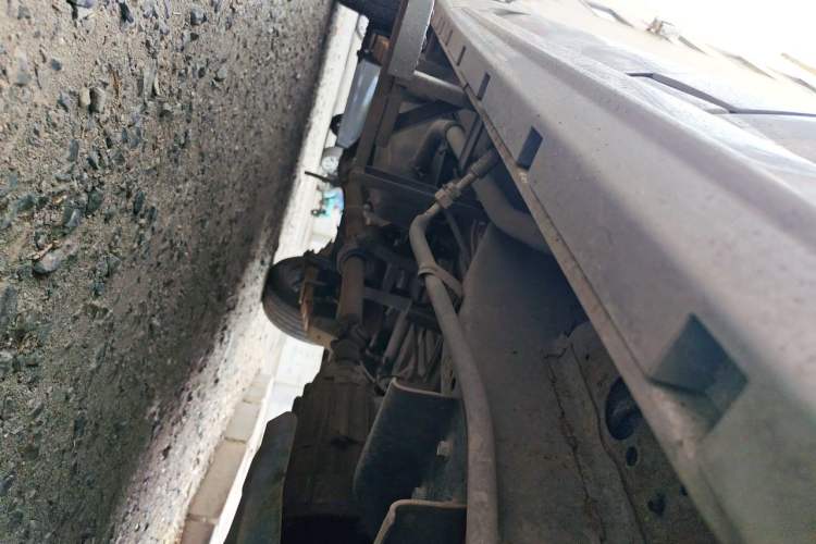 Used Jinbei New Hiace S 2018 1.5L Wealth Edition Van DLCG14 Chassis Front Right