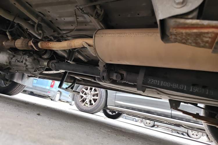 Used Jinbei New Hiace S 2018 1.5L Wealth Edition DLCG14 Chassis Rear Left