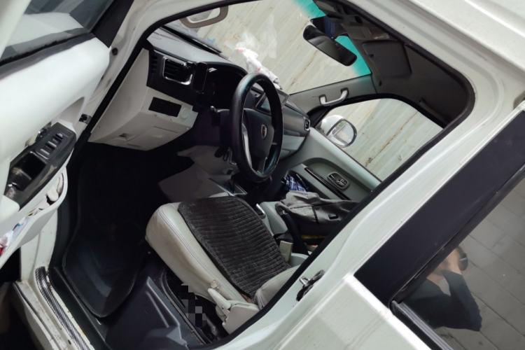 Used Jinbei New Hiace S 2018 1.5L Wealth Edition DLCG14 Driver Seat