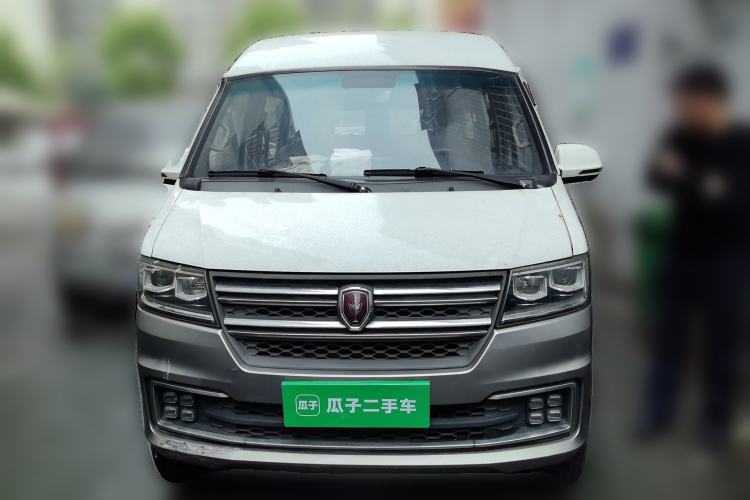 Used Jinbei New Hiace S 2018 1.5L Wealth Edition DLCG14 Front