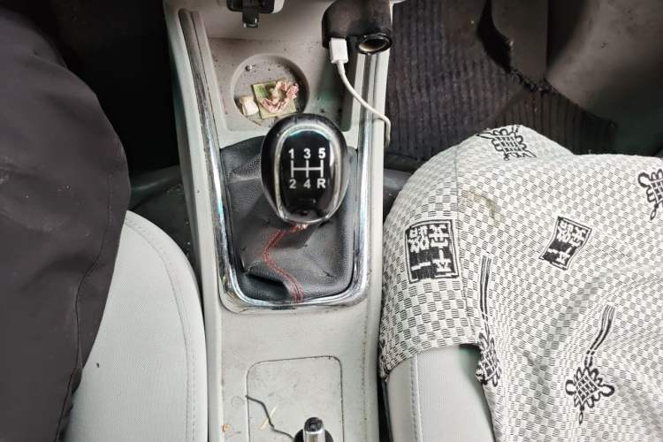 Used Jinbei New Hiace S 2018 1.5L Wealth Edition DLCG14 Gear Lever