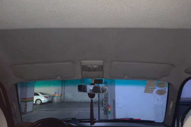 Used Jinbei New Hiace S 2018 1.6L Wealth Edition DLCG16 Headliner