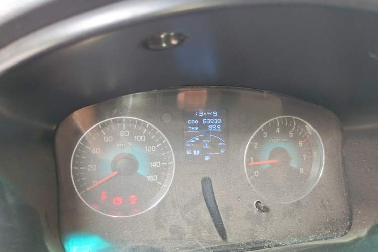 Used Jinbei New Hiace S 2018 1.5L Wealth Edition Van DLCG14 Odometer Close Up
