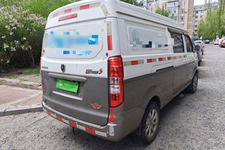Used Jinbei New Hiace S 2018 1.5L Wealth Edition Van DLCG14 Rear Right 45 Deg