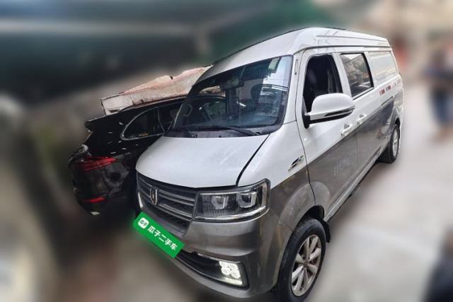 Used Jinbei New Hiace S 2018 1.5L Business Edition Van DLCG14