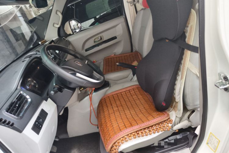 Used Jinbei New Hiace S 2018 1.5L Business Edition Van DLCG14 Left Front Seat