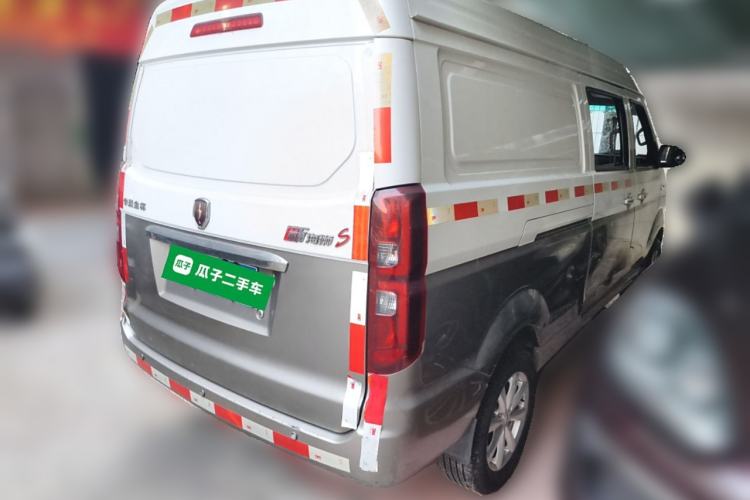 Used Jinbei New Hiace S 2018 1.5L Business Edition Van DLCG14 Rear Right 45 Deg
