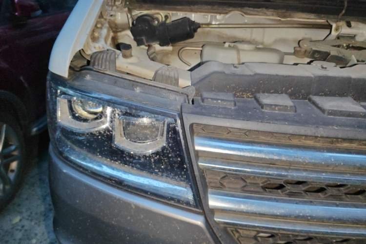 Used Jinbei New Hiace S 2019 1.6L Wealth Edition China VI SWD16M Engine Bay Right
