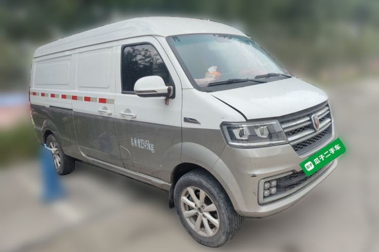 Used Jinbei New Hiace S 2019 1.5L Van Business Edition China VI SWC15M Front Right 45 Deg