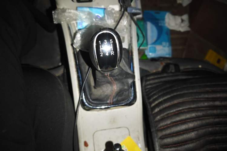 Used Jinbei New Hiace S 2019 1.6L Wealth Edition China VI SWD16M Gear Lever
