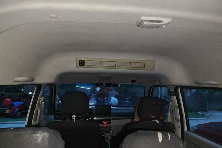 Used Jinbei New Hiace S 2019 1.6L Wealth Edition China VI SWD16M Headliner