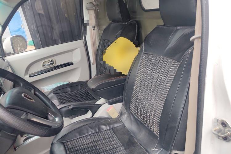 Used Jinbei New Hiace S 2019 1.5L Van Business Edition China VI SWC15M Left Front Seat