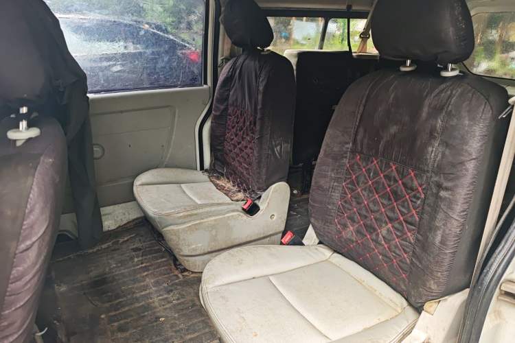 Used Jinbei New Hiace S 2019 1.6L Business Edition China VI SWD16M Left Rear Seat