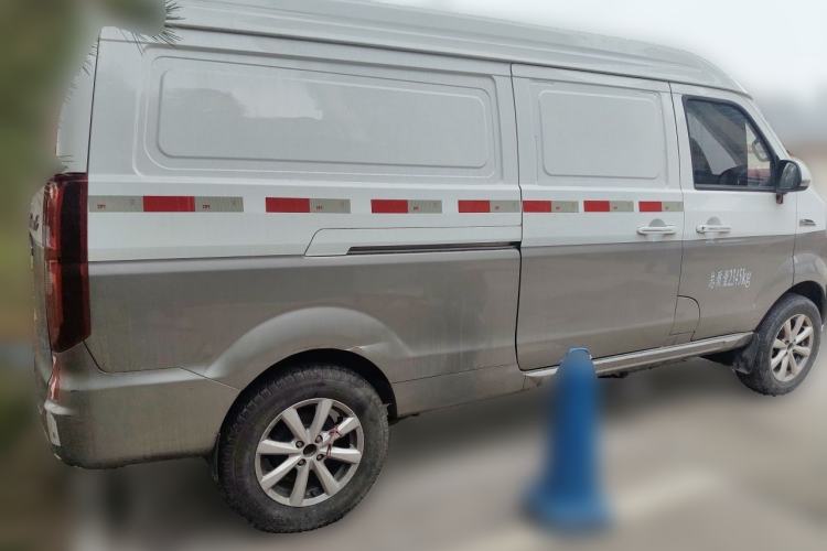 Used Jinbei New Hiace S 2019 1.5L Van Business Edition China VI SWC15M Rear Right 45 Deg