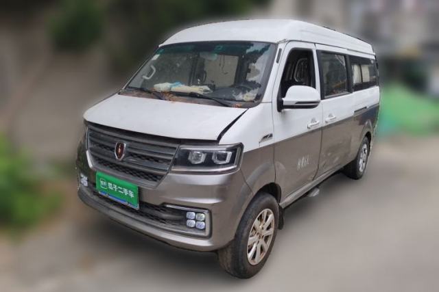 Used Jinbei New Hiace S 2019 1.5L Van Wealth Edition China VI SWC15M