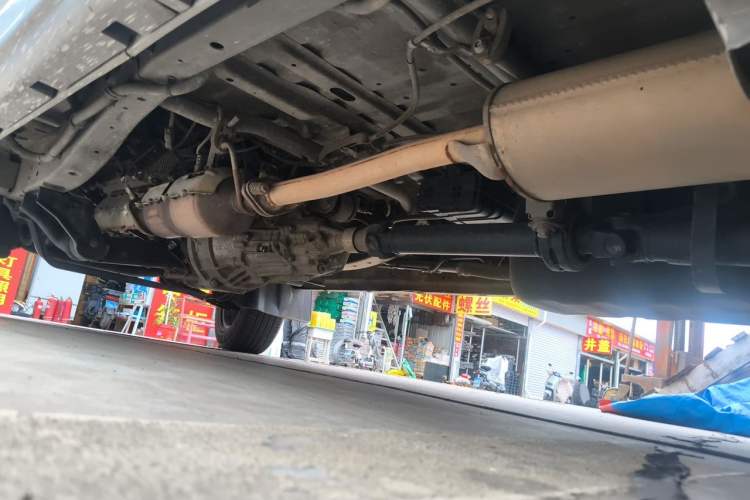 Used Jinbei New Hiace S 2019 1.5L Van Wealth Edition China VI SWC15M Chassis Rear Left