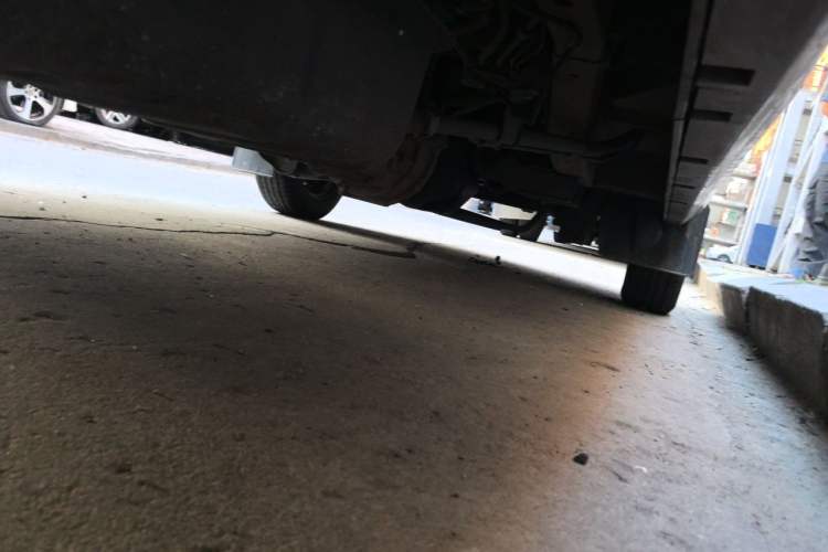 Used Jinbei New Hiace S 2019 1.5L Van Wealth Edition China VI SWC15M Chassis Rear Right