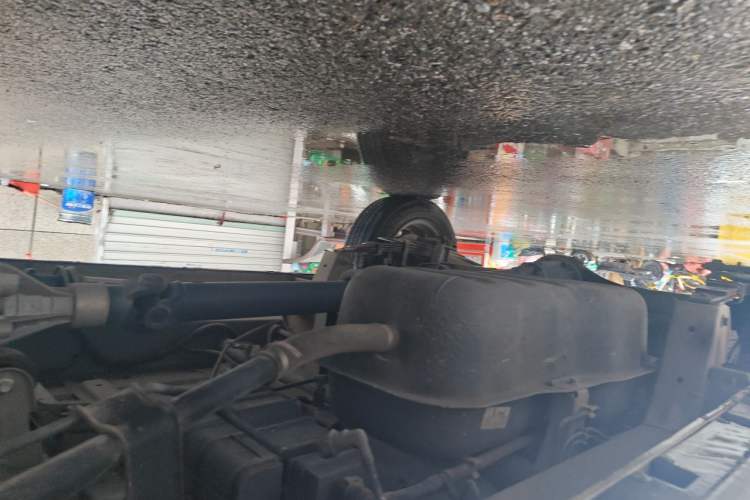 Used Jinbei New Hiace S 2019 1.5L Van Wealth Edition China VI SWC15M Chassis Rear Right
