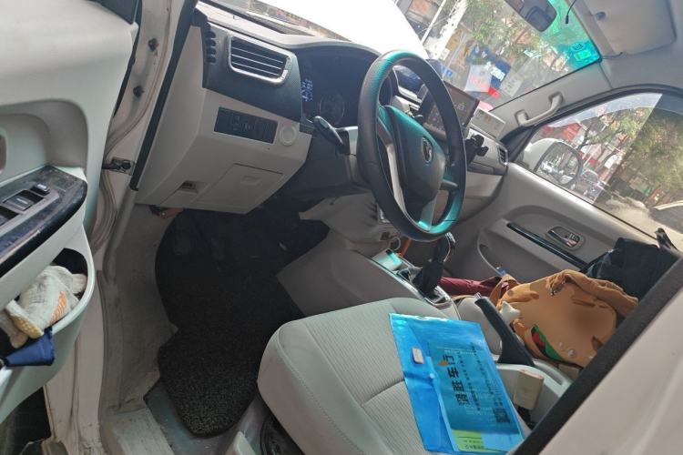 Used Jinbei New Hiace S 2019 1.6L Wealth Edition 6-Seater China VI SWD16M Driver Seat
