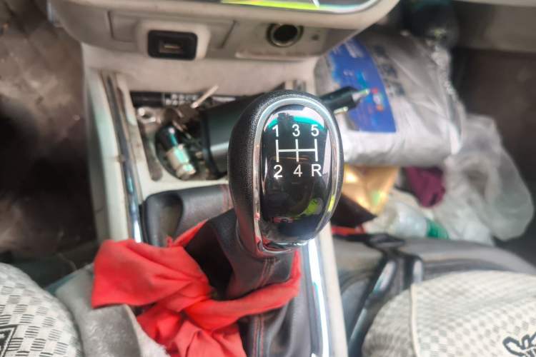 Used Jinbei New Hiace S 2019 1.5L Van Wealth Edition China VI SWC15M Gear Lever