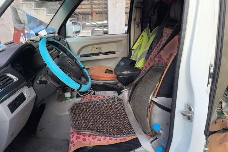 Used Jinbei New Hiace S 2019 1.5L Van Wealth Edition China VI SWC15M Left Front Seat