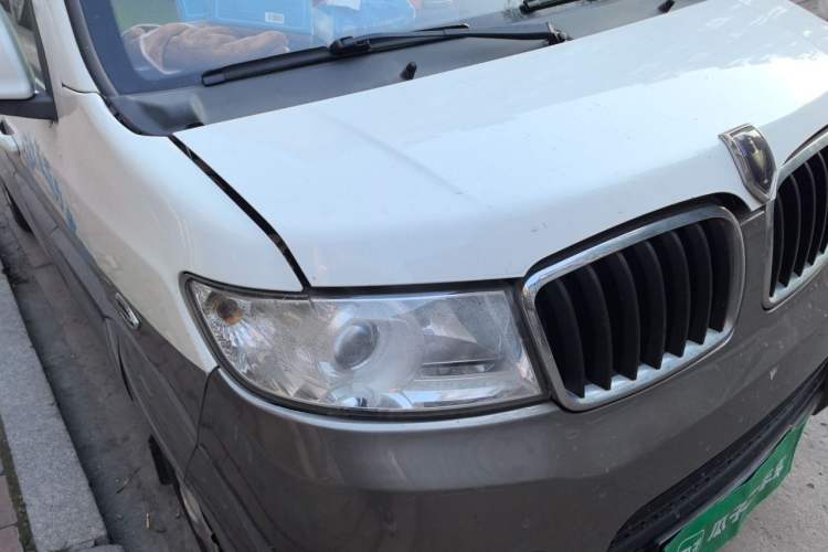 Used Jinbei New Hiace S 2019 1.5L Van Wealth Edition China VI SWC15M Right Front Headlight