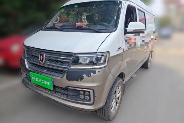 Used Jinbei New Hiace S 2019 1.5L Van Wealth Edition China VI SWC15M