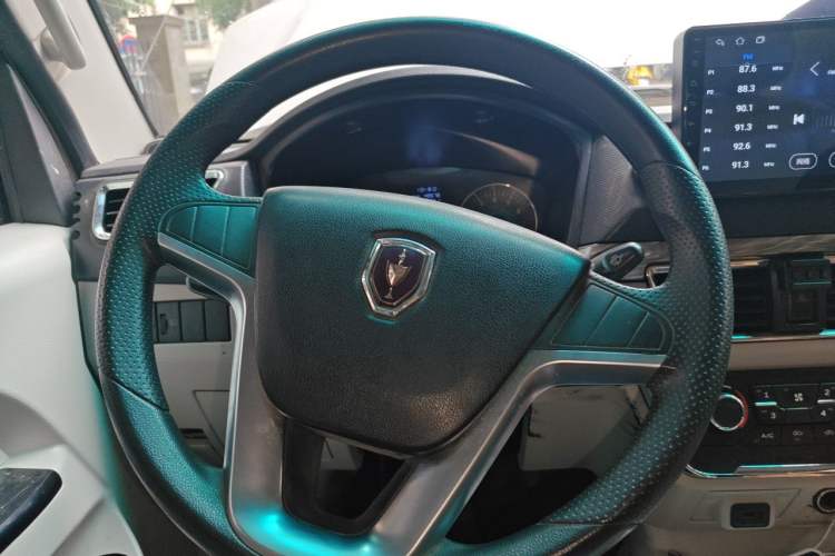 Used Jinbei New Hiace S 2019 1.6L Wealth Edition 6-Seater China VI SWD16M Steering Wheel