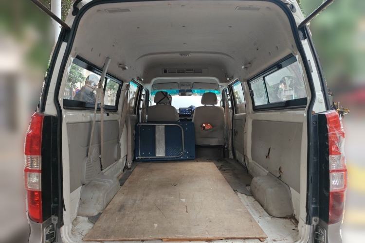 Used Jinbei New Hiace S 2019 1.6L Wealth Edition 6-Seater China VI SWD16M Trunk