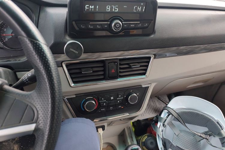 Used Jinbei New Hiace S 2021 1.5L Wealth Central Air-Conditioned Bus China VI Standard Model SWC15M Audio And AC Panel