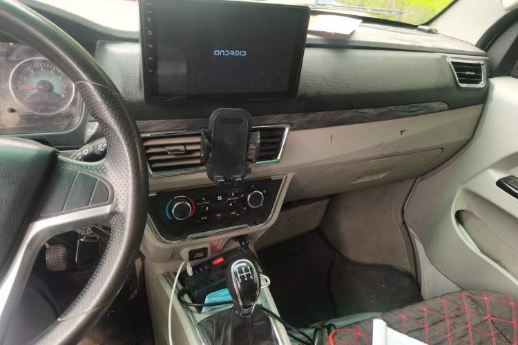 Used Jinbei New Hiace S 2021 1.5L Wealth Model Non-Air-Conditioned Version National VI Standard SWC15M Audio And AC Panel